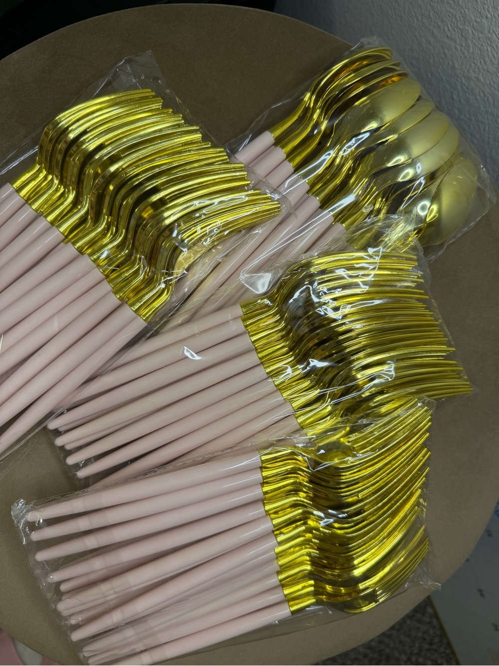 New Sealed Blush Pink & Gold Disposable Flatware – 100 Pieces